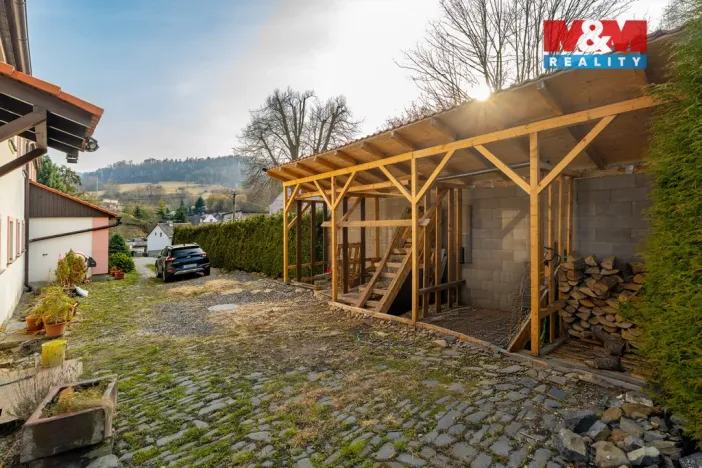 Prodej rodinného domu, Ústí nad Labem - Kojetice, 300 m2