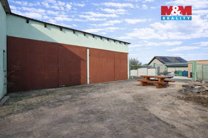 Pronájem výrobních prostor, Senice na Hané, Hliníky, 1030 m2