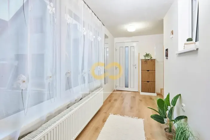 Prodej rodinného domu, Domanín, 160 m2