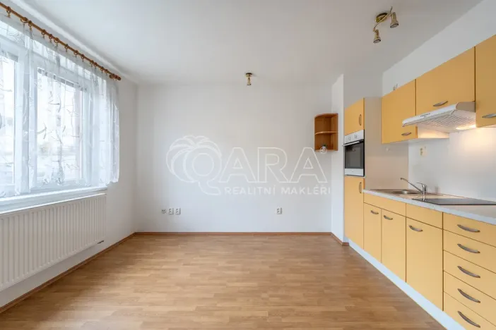 Prodej bytu 1+kk, Židlochovice, Komenského, 26 m2