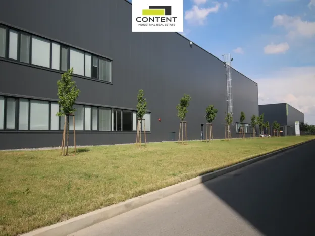 Pronájem výrobních prostor, Chlumec, U šmelce, 15000 m2