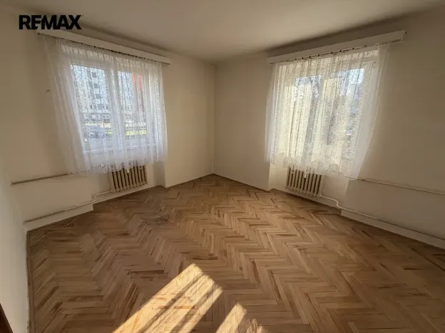 Prodej bytu 2+1, Hradec Králové, Průmyslová, 58 m2