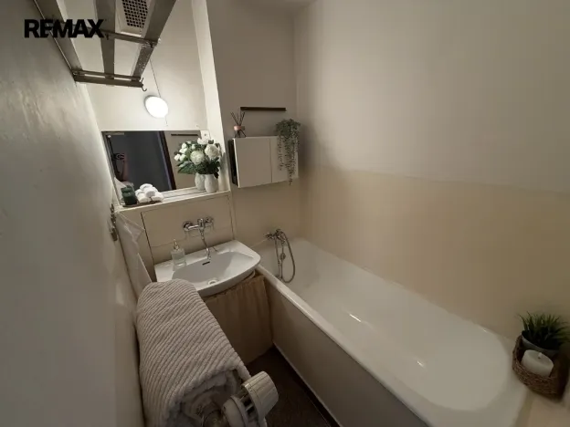 Prodej bytu 2+1, Hradec Králové, Průmyslová, 58 m2