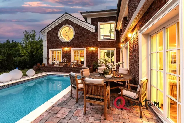 Prodej rodinného domu, Praha - Horní Počernice, Na Myšině, 327 m2