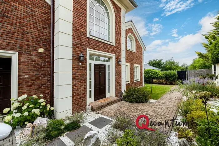 Prodej rodinného domu, Praha - Horní Počernice, Na Myšině, 327 m2