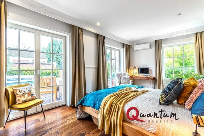 Prodej rodinného domu, Praha - Horní Počernice, Na Myšině, 327 m2