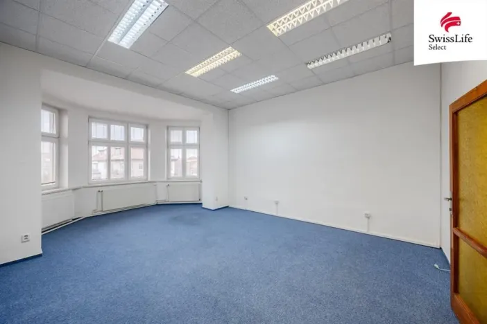 Pronájem kanceláře, Brno, Žampachova, 192 m2