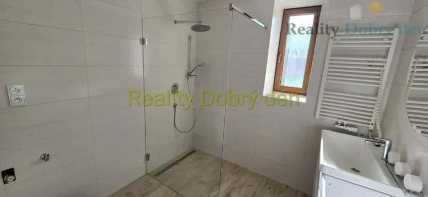 Pronájem bytu 2+1, Opava, Sadová, 70 m2