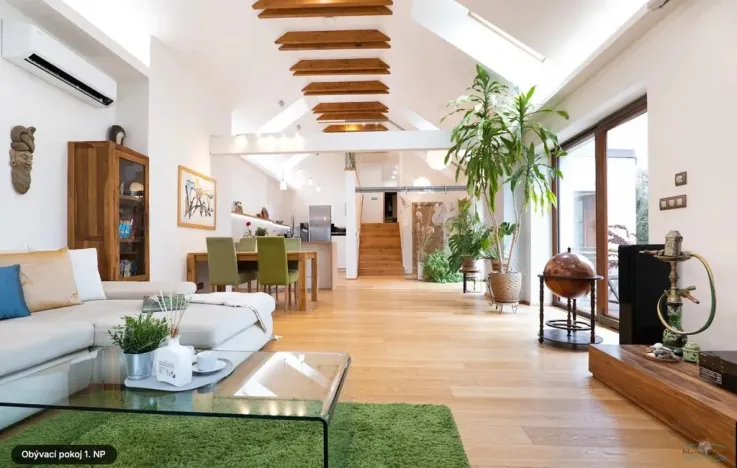 Prodej rodinného domu, Praha - Kyje, Hodějovská, 220 m2