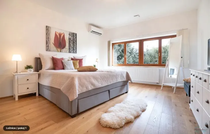 Prodej rodinného domu, Praha - Kyje, Hodějovská, 220 m2