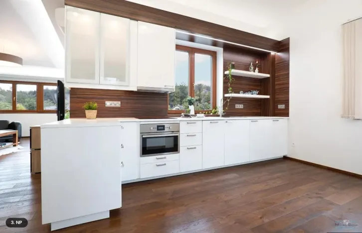 Prodej rodinného domu, Praha - Kyje, Hodějovská, 220 m2