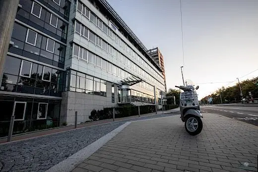 Pronájem obchodního prostoru, Praha - Dejvice, Evropská, 408 m2