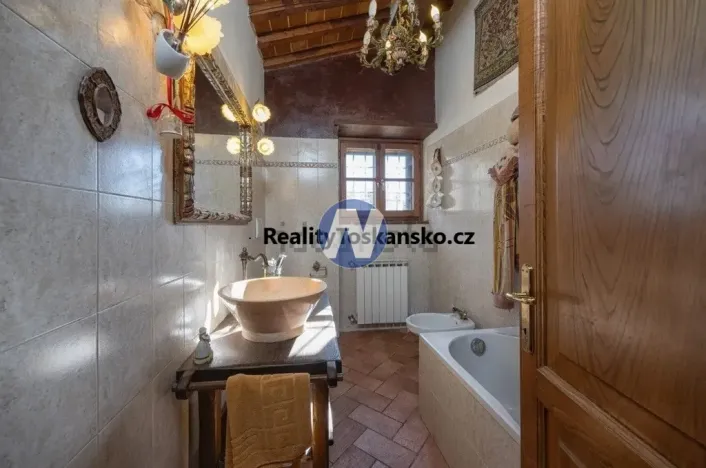 Prodej vily, Castiglion Fiorentino,Itálie, 183 m2