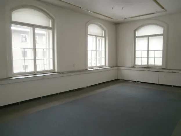 Pronájem kanceláře, Kladno, Huťská, 295 m2