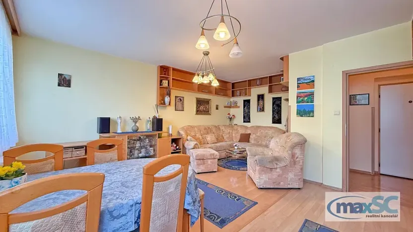 Prodej bytu 3+kk, Býšť, 77 m2