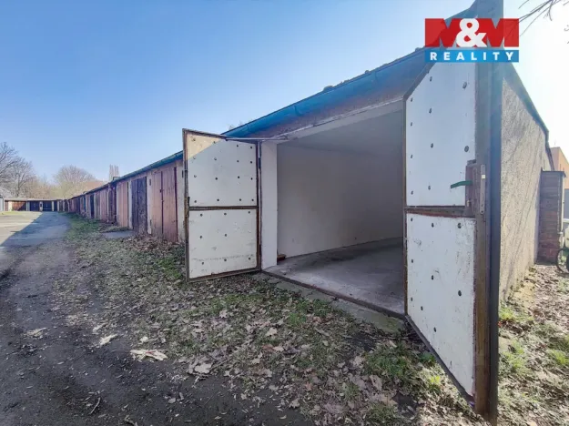 Pronájem garáže, Opava, Bochenkova, 18 m2