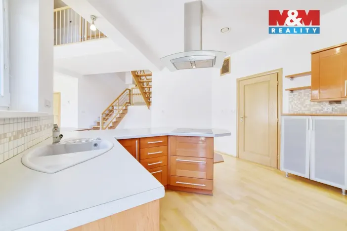 Prodej rodinného domu, Mariánské Lázně - Úšovice, U Zastávky, 232 m2