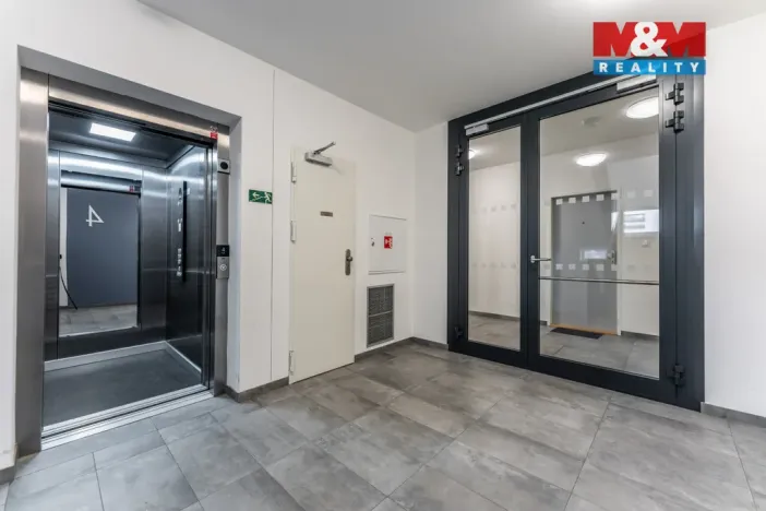 Prodej bytu 2+kk, Praha - Uhříněves, Karla Guta, 48 m2