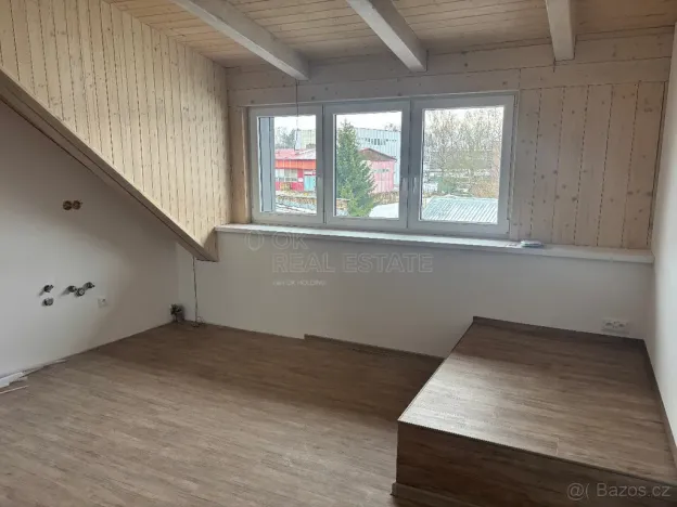 Pronájem bytu 2+kk, Hněvotín, 45 m2