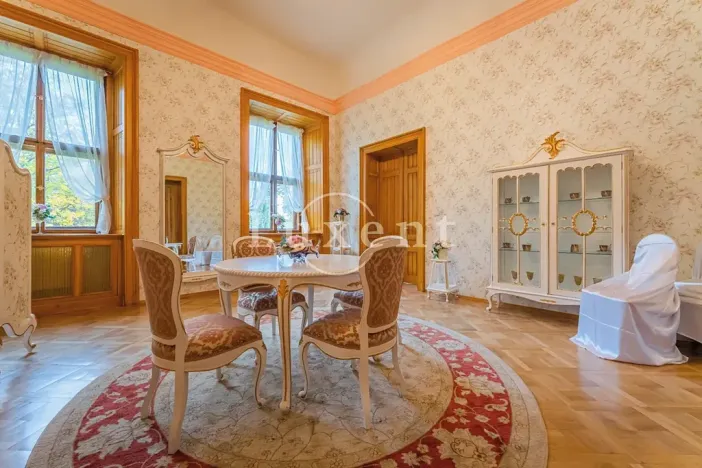 Pronájem domu, Mirošov, náměstí Míru, 1364 m2