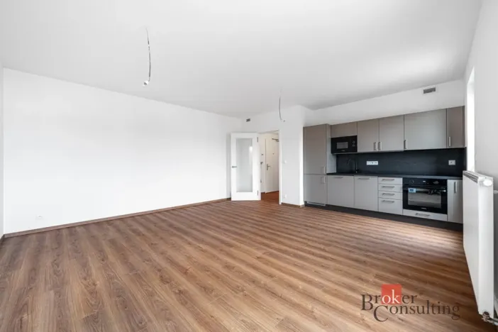 Pronájem bytu 1+kk, Praha - Hloubětín, Poděbradská, 42 m2