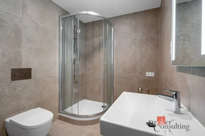 Pronájem bytu 1+kk, Praha - Hloubětín, Poděbradská, 42 m2