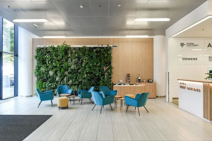 Pronájem kanceláře, Praha, Siemensova, 2245 m2