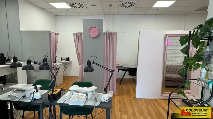 Pronájem obchodního prostoru, Brno - Brno-město, 1100 m2