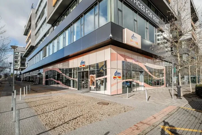 Pronájem obchodního prostoru, Praha, Siemensova, 146 m2