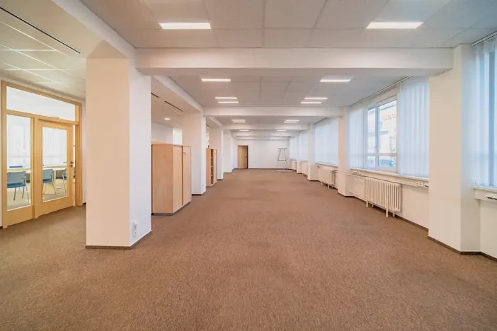 Pronájem kanceláře, Pardubice, Masarykovo náměstí, 260 m2