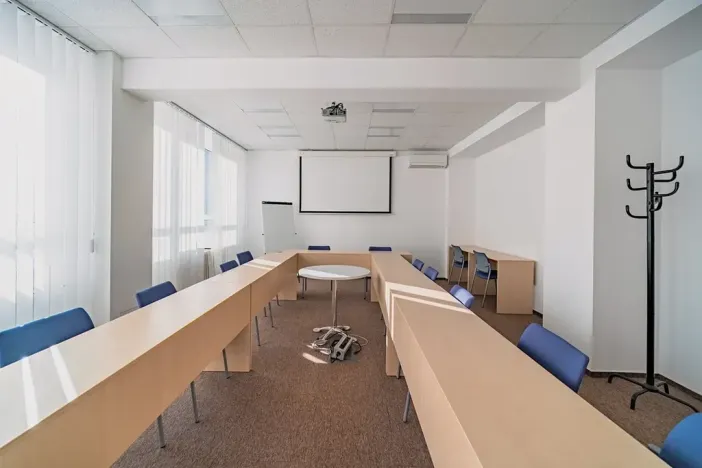 Pronájem kanceláře, Pardubice, Masarykovo náměstí, 260 m2