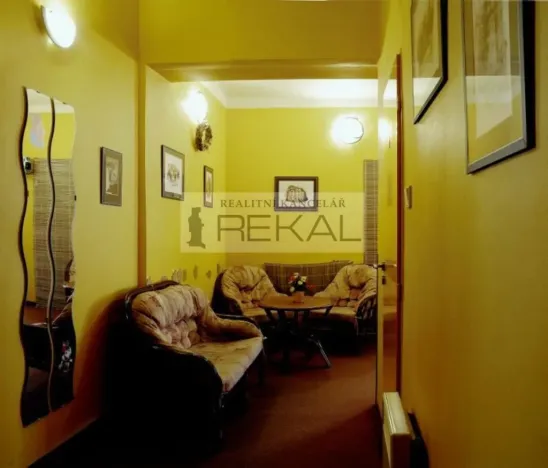 Prodej ordinace, Praha - Řepy, Karlovarská, 50 m2