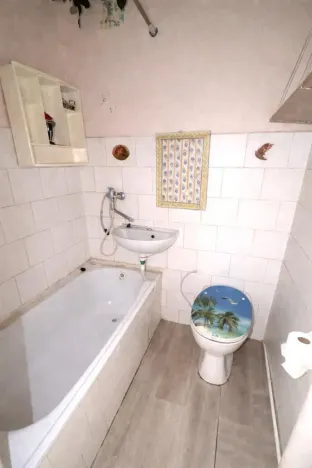 Pronájem bytu 1+1, Most, Josefa Dobrovského, 28 m2