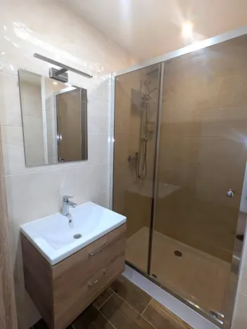 Pronájem bytu 2+kk, Teplice - Trnovany, Trnovanská, 47 m2