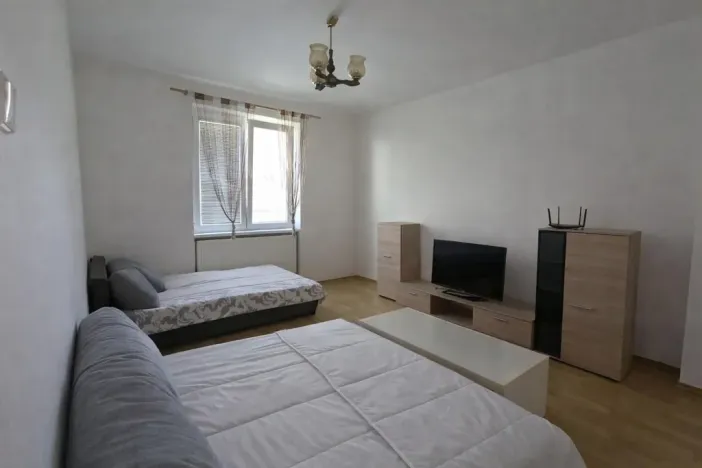 Pronájem bytu 2+1, Chomutov, Selská, 47 m2