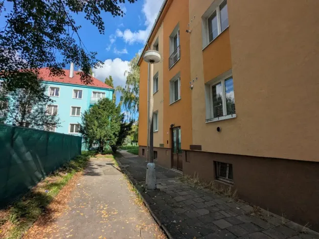 Pronájem bytu 2+1, Chomutov, Selská, 47 m2