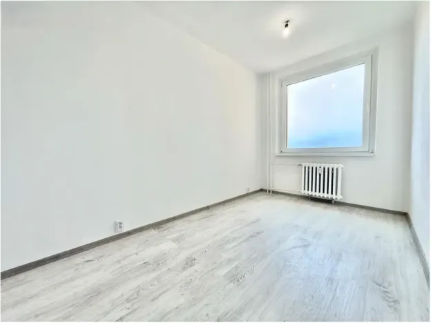 Pronájem bytu 4+1, Ústí nad Labem - Krásné Březno, V Oblouku, 81 m2