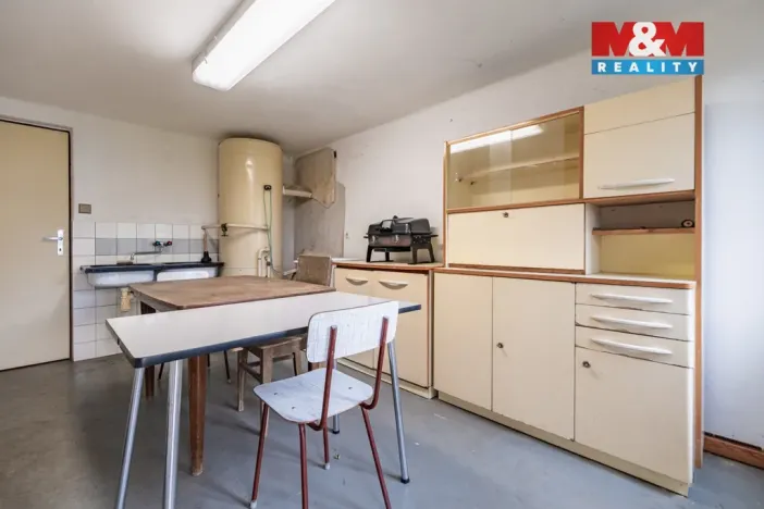 Prodej rodinného domu, Bechyně - Hvožďany, 230 m2