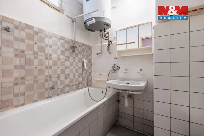 Prodej bytu 2+1, Čáslav - Čáslav-Nové Město, Jiřího z Poděbrad, 58 m2