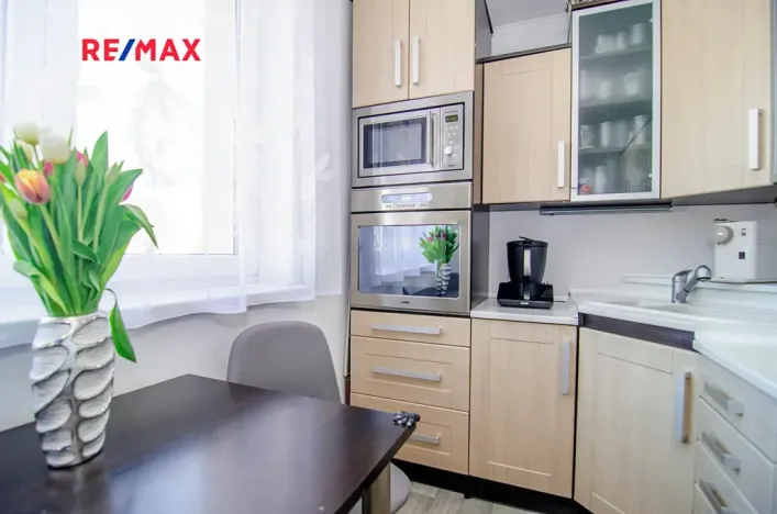 Prodej bytu 3+1, Křenov, 63 m2