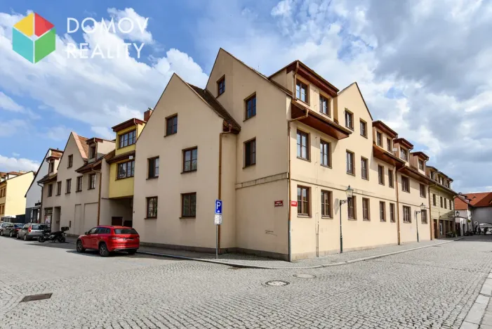 Pronájem bytu 3+kk, Beroun - Beroun-Centrum, Náměstí Joachima Barranda, 68 m2