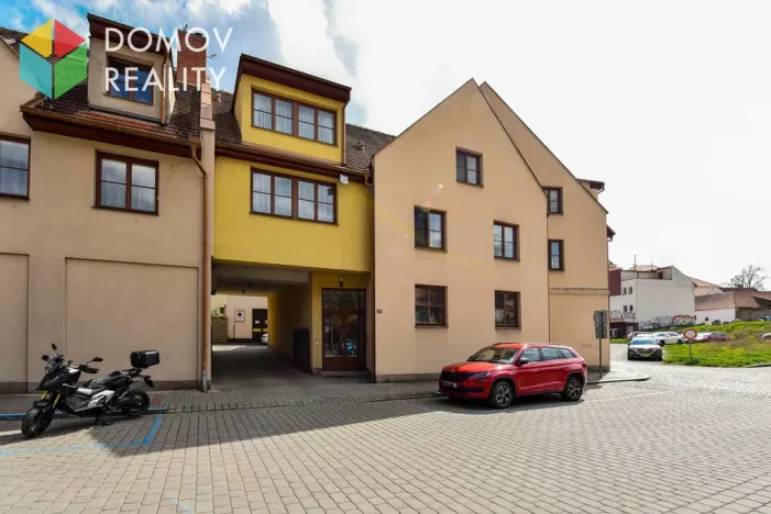 Pronájem bytu 3+kk, Beroun - Beroun-Centrum, Náměstí Joachima Barranda, 68 m2