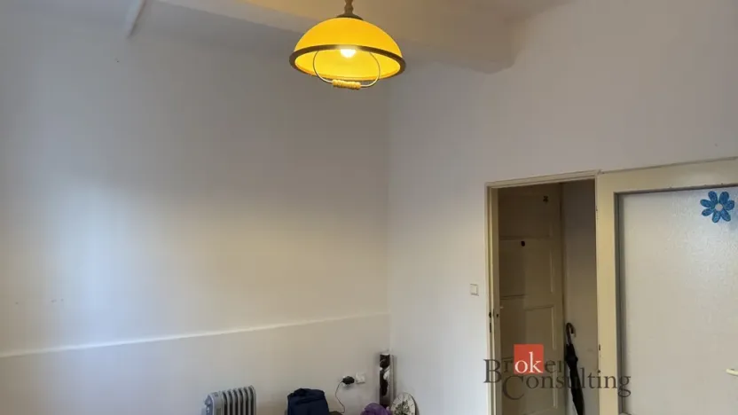 Pronájem bytu 1+kk, Praha - Střešovice, Farní, 19 m2