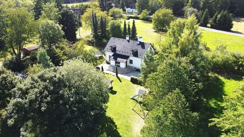 Prodej chalupy, Luby, 229 m2