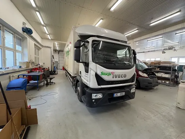 Pronájem obchodního prostoru, Praha - Horní Počernice, Náchodská, 634 m2