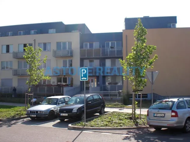 Pronájem bytu 2+kk, Praha - Hostavice, U Hostavického potoka, 50 m2