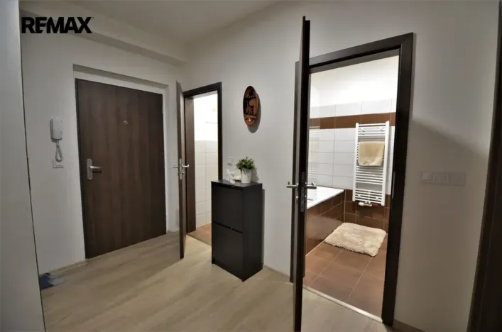 Pronájem bytu 2+kk, Olomouc, Janského, 72 m2
