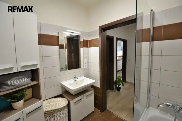 Pronájem bytu 2+kk, Olomouc, Janského, 72 m2
