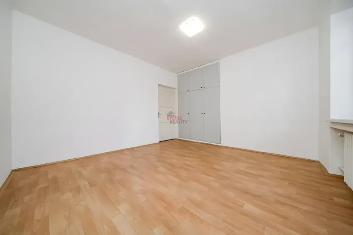 Pronájem bytu 3+kk, Ostrava, Šrobárova, 68 m2