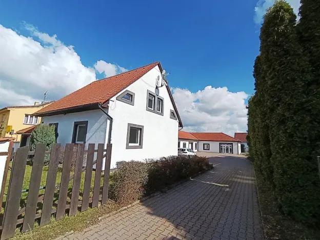 Pronájem kanceláře, Praha - Březiněves, Na hlavní, 478 m2